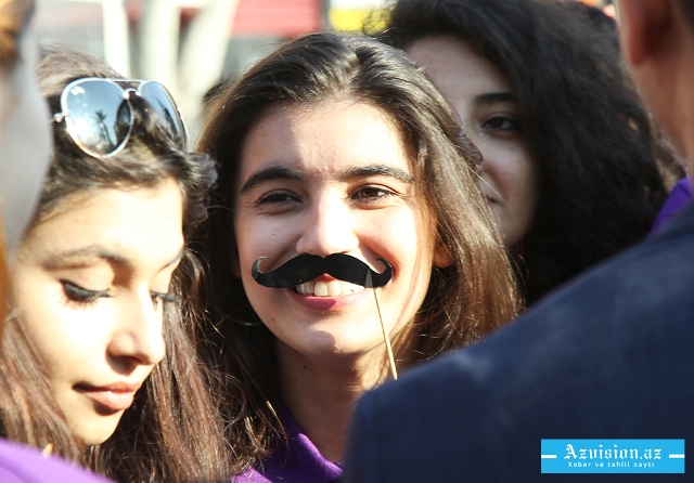 Bakıda hamı gülür... - FOTOSESSİYA